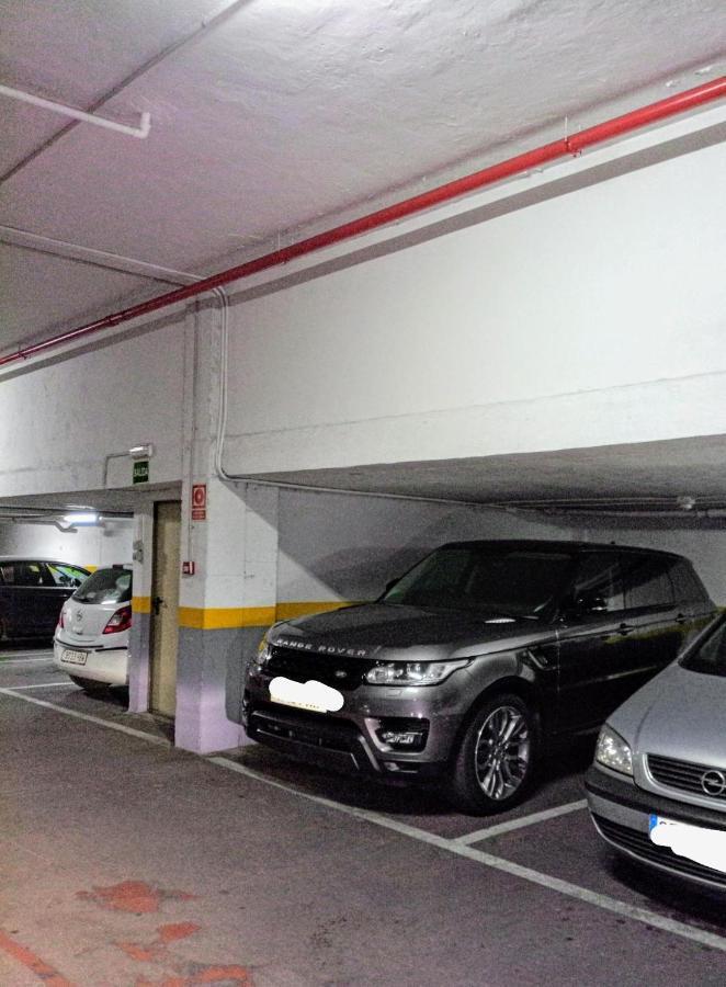 Cozy Apartment & Free Parking Sevilha Exterior foto